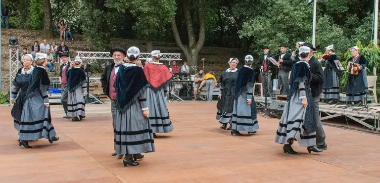 Danse Bretonne avec la Javelle
