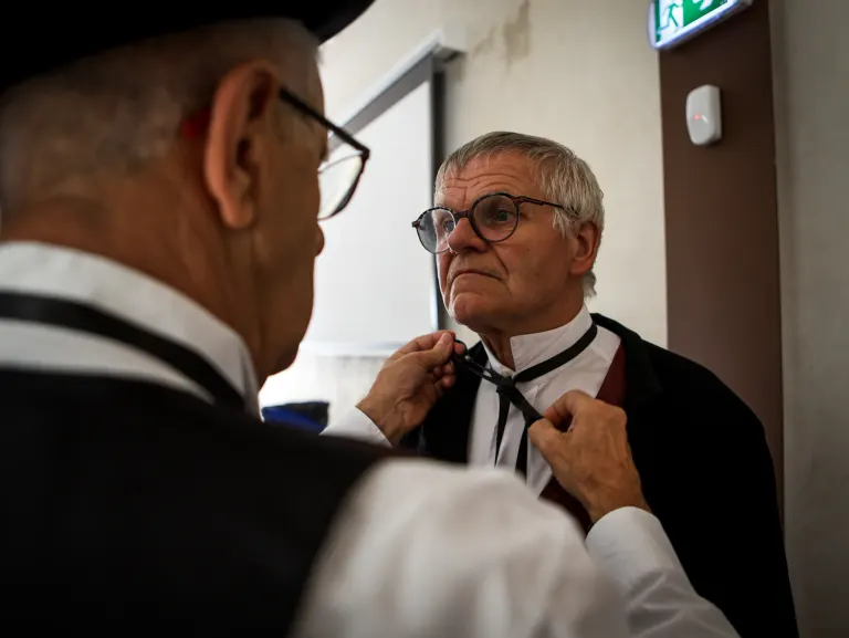 Costumes, coiffes et scène, cercle celtique La Javelle du Pays d'Ancenis